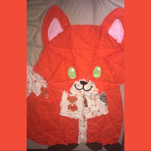 Fox - Picture 1 of 1